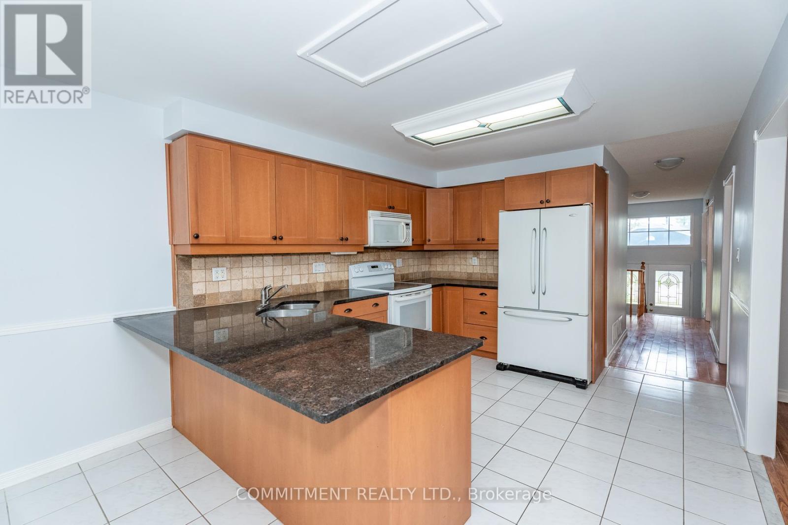 39 Downer Crescent, Wasaga Beach, Ontario  L9Z 1C3 - Photo 21 - S13229600