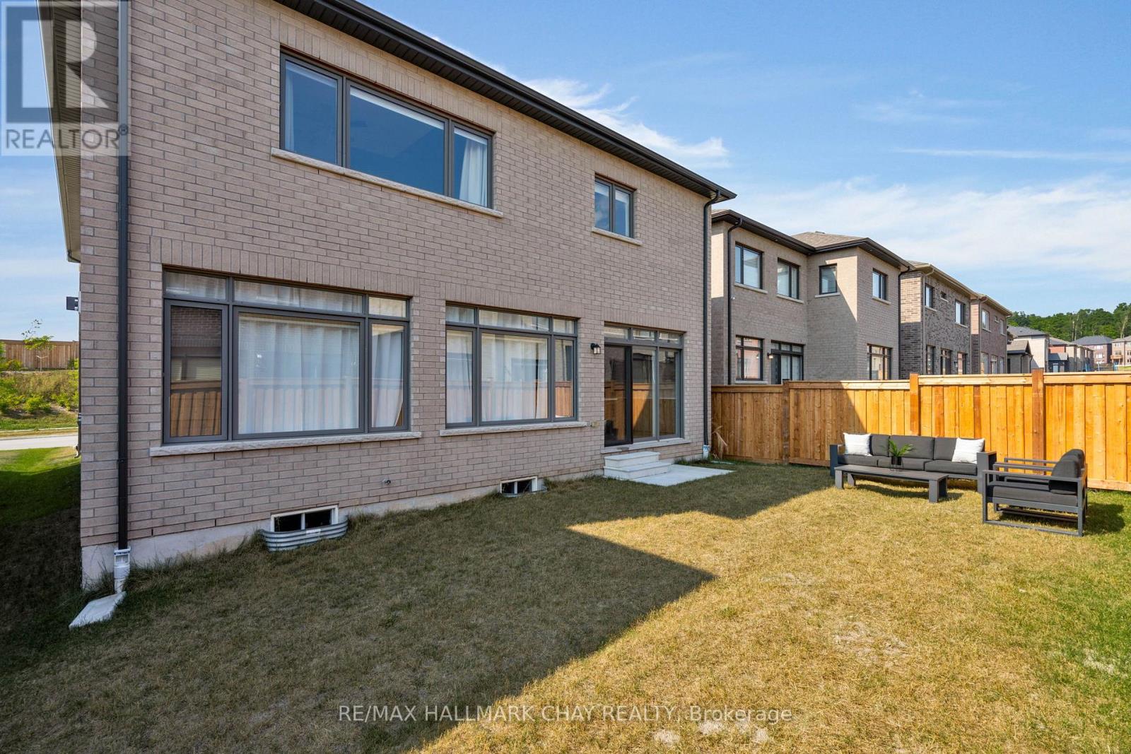43 Calypso Avenue, Springwater (Midhurst), Ontario  L0L 1Y3 - Photo 37 - S13229690