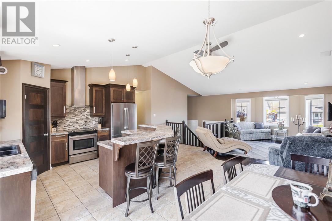 3063 Serge Street, Val Caron, Ontario  P3N 0A3 - Photo 15 - 2128216