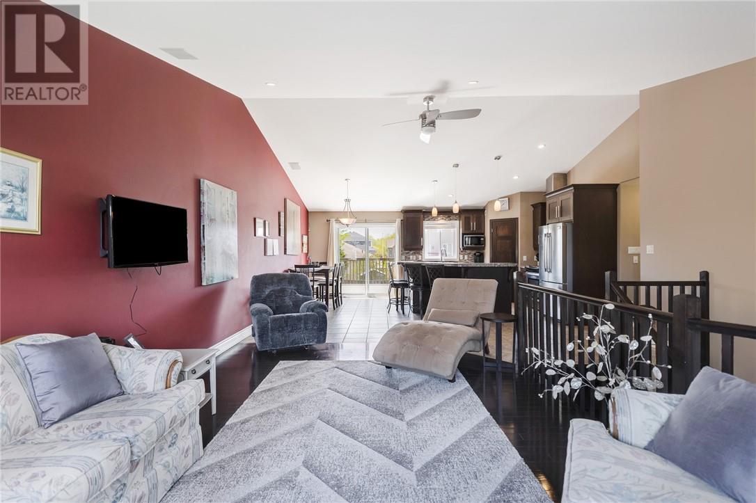 3063 Serge Street, Val Caron, Ontario  P3N 0A3 - Photo 10 - 2128216