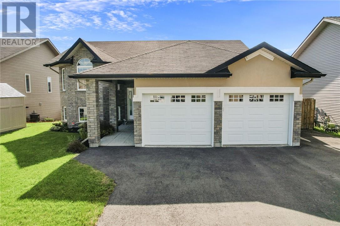 3063 Serge Street, Val Caron, Ontario  P3N 0A3 - Photo 5 - 2128216