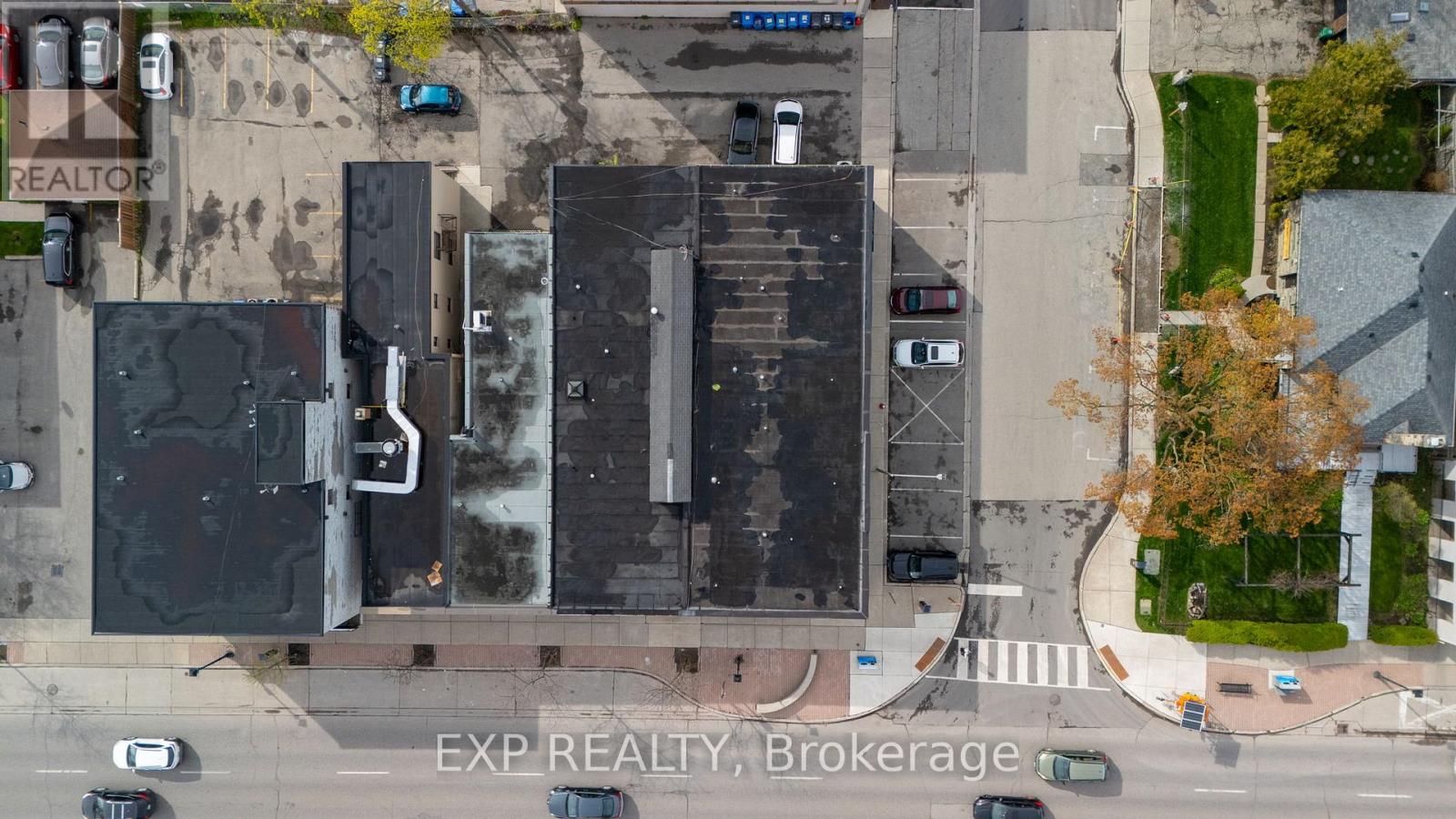 258 Lakeshore Road E, Mississauga, Ontario  L5G 1G9 - Photo 20 - W13229686