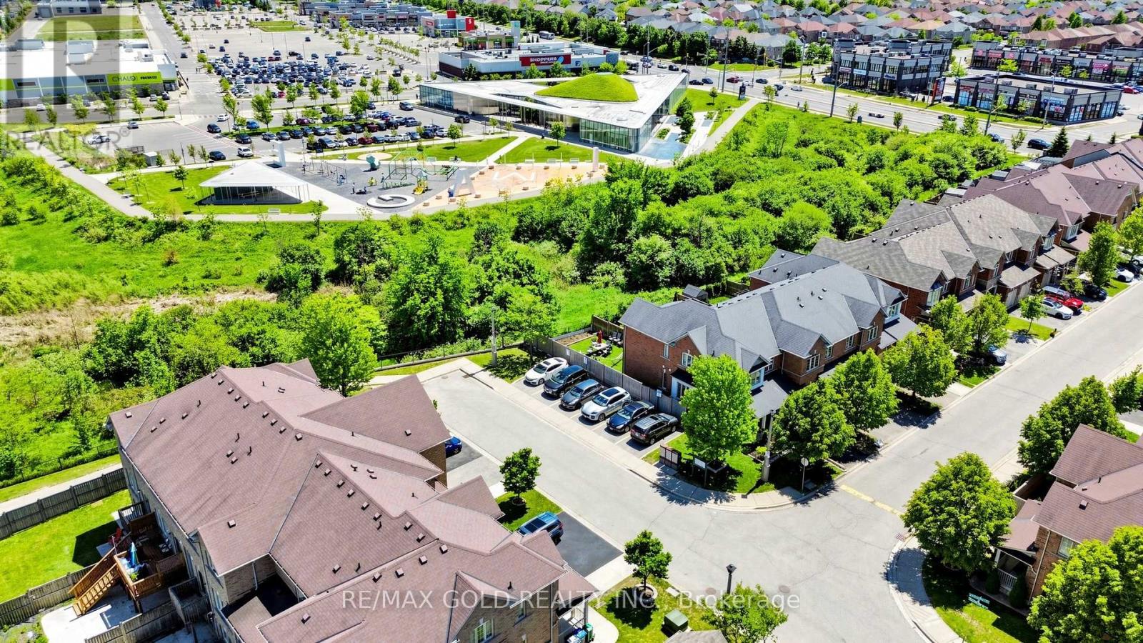 9 Edgewater Court, Brampton, Ontario  L6R 0W8 - Photo 48 - W13229700