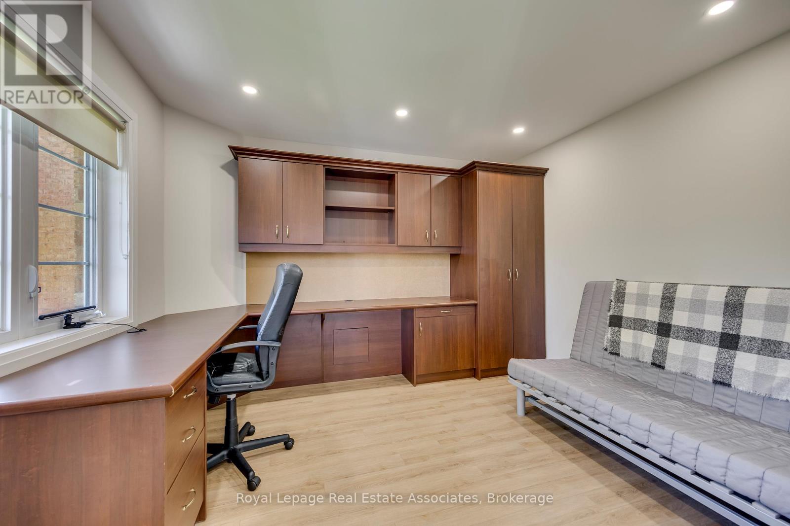 5453 Bestview Way, Mississauga, Ontario  L5M 0B1 - Photo 25 - W13229706