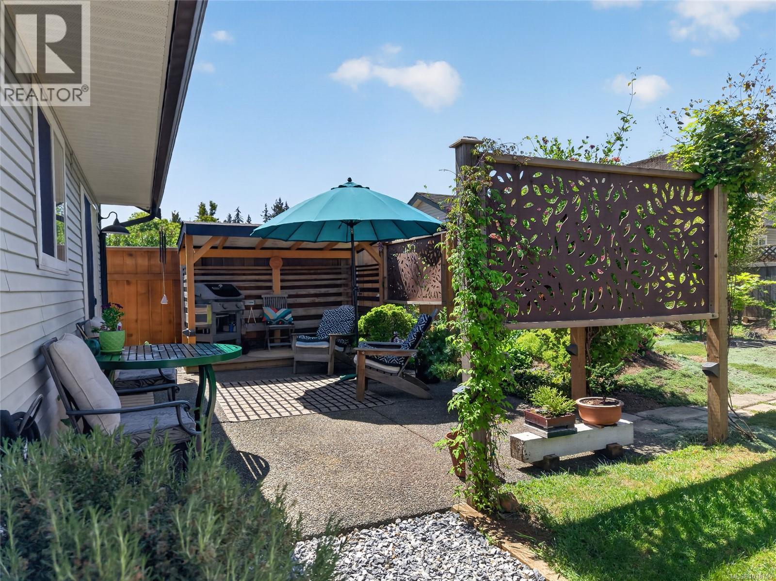 3305 Ninth St, Cumberland, British Columbia  V0R 1S0 - Photo 36 - 1038765