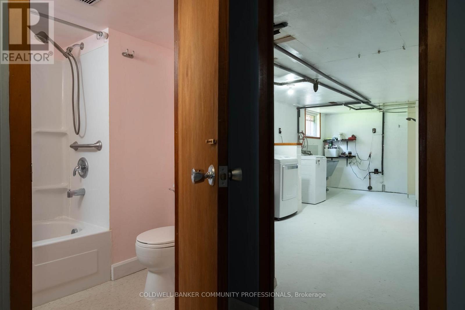 141 Rothsay Avenue, Hamilton, Ontario  L8M 3G5 - Photo 24 - X13229670