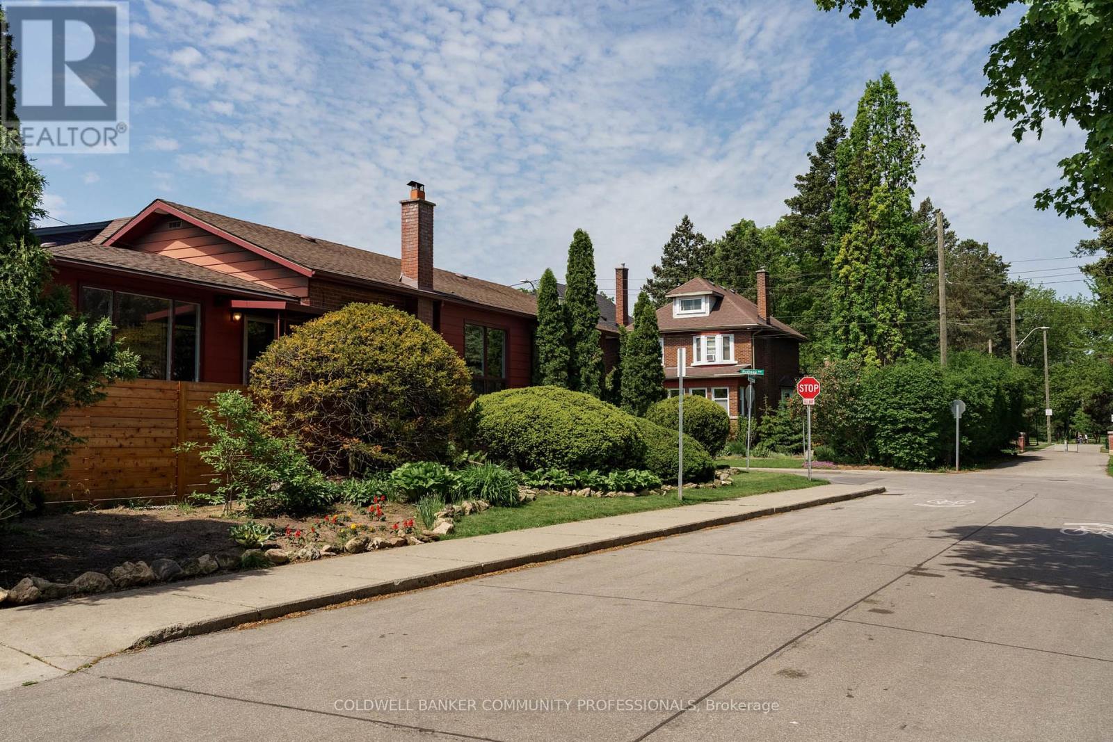 141 Rothsay Avenue, Hamilton, Ontario  L8M 3G5 - Photo 32 - X13229670