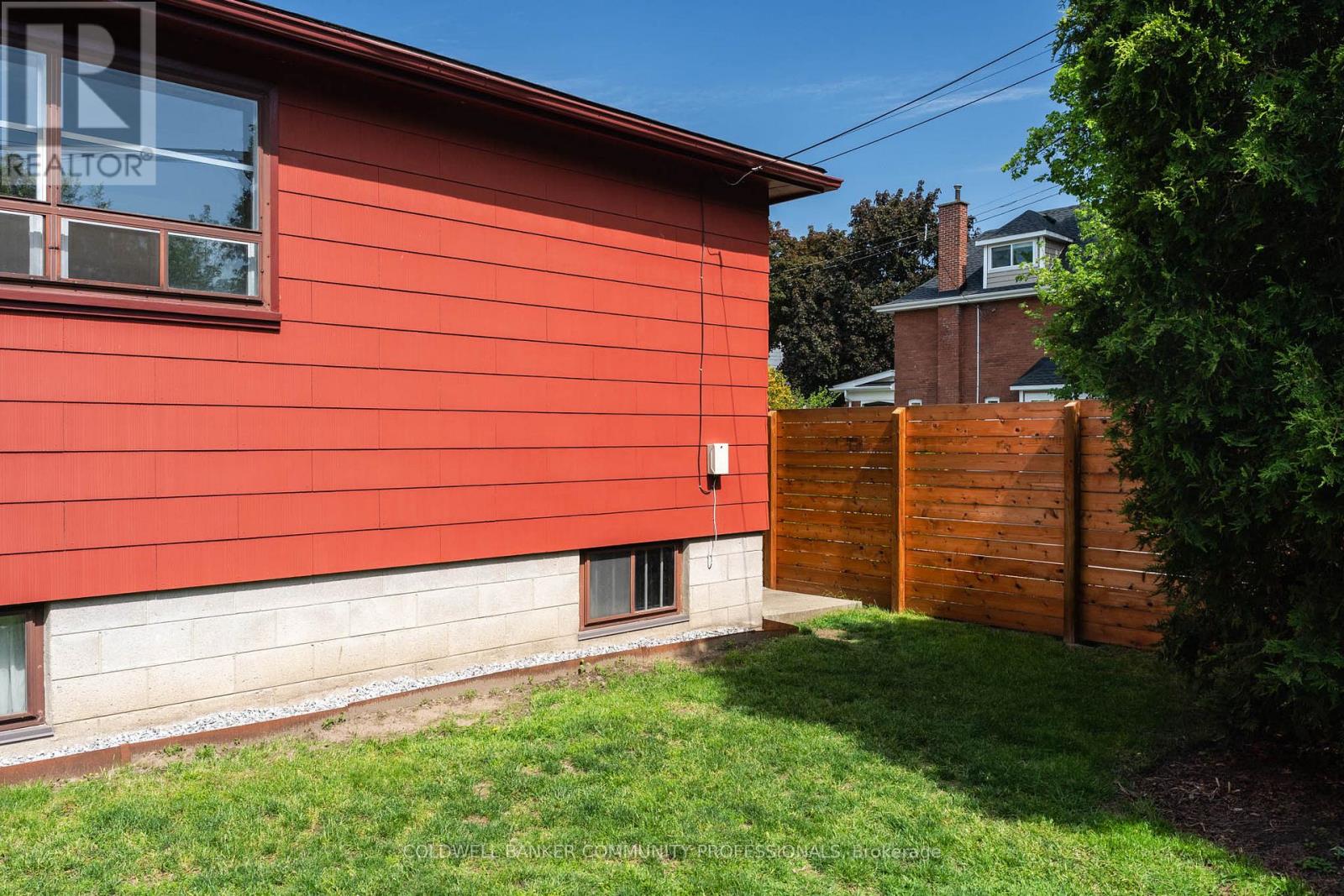 141 Rothsay Avenue, Hamilton, Ontario  L8M 3G5 - Photo 38 - X13229670