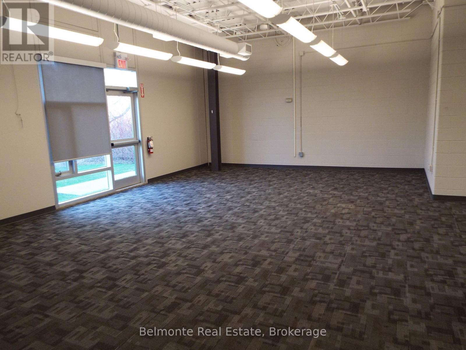 102 - 250 Water Street, Whitby, Ontario  L1N 0G5 - Photo 7 - E13229884