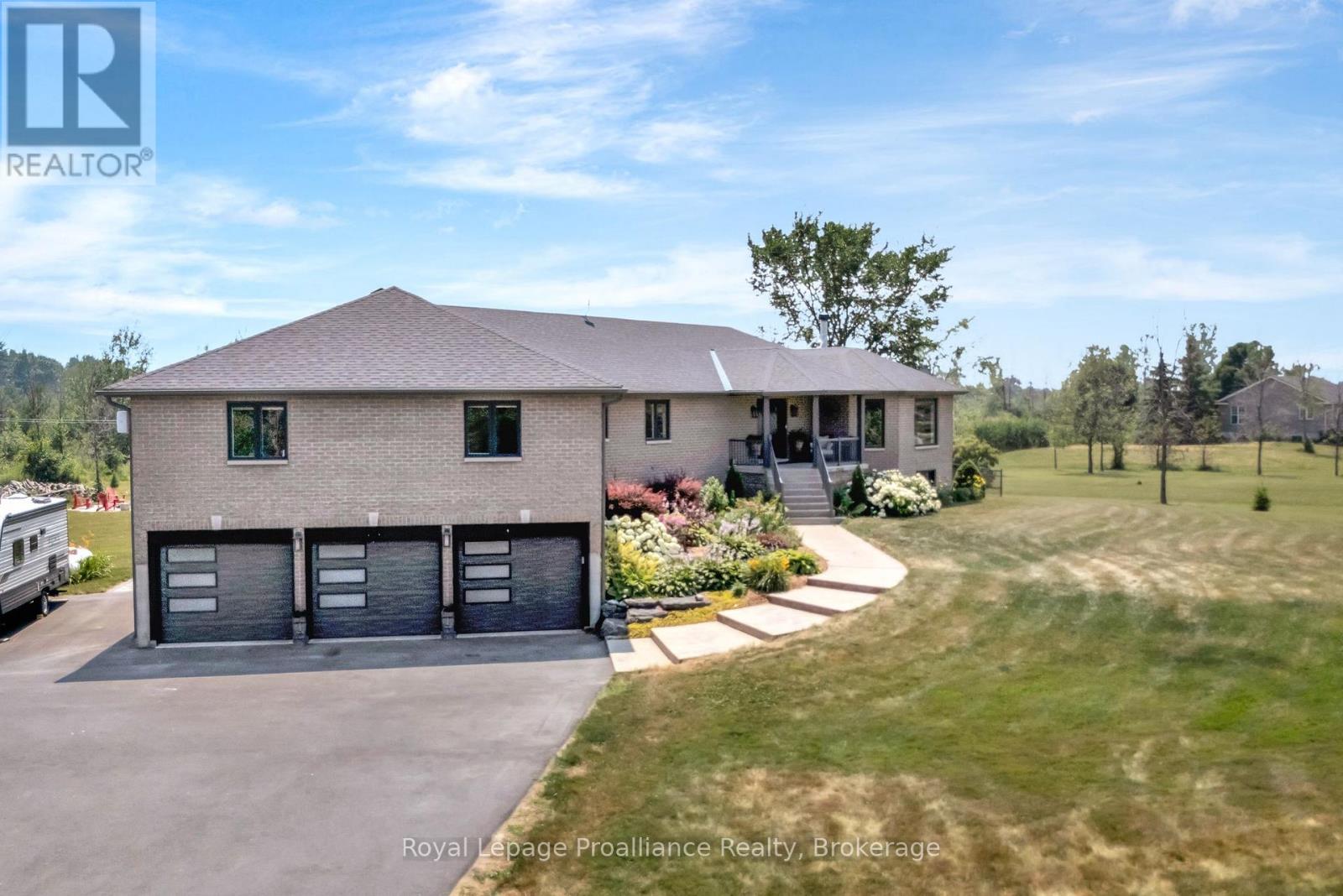 6282 County Road 2, Loyalist, Ontario  K0H 2H0 - Photo 2 - X13229756