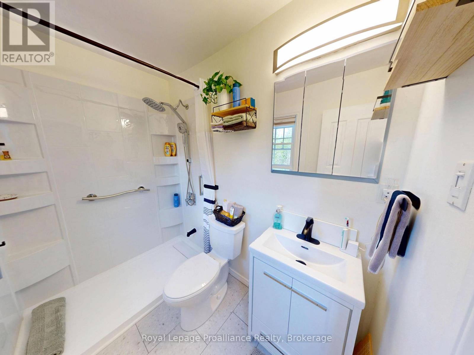 192 Pine Street, Belleville, Ontario  K8N 2N2 - Photo 14 - X13229848