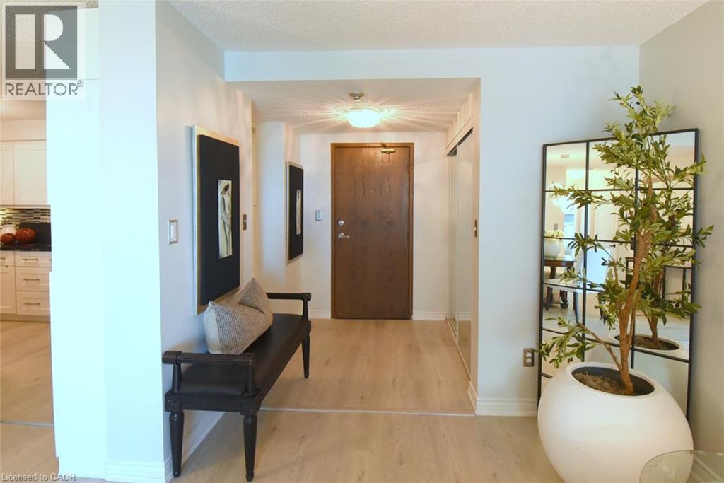 1276 Maple Crossing Boulevard Unit# 1711, Burlington, Ontario L7S 2J9 - Photo 7 - 40835762