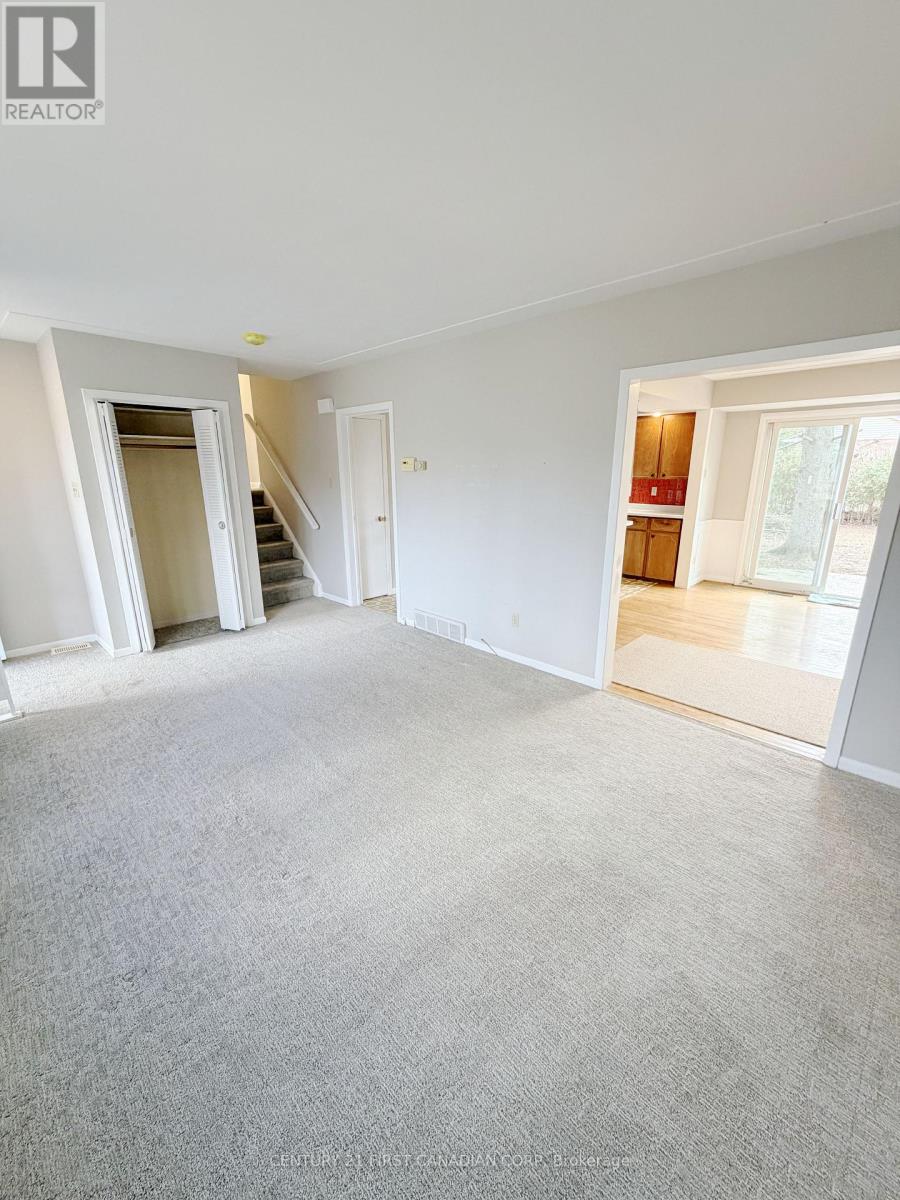 Upper Level - 711 Algoma Avenue, London North, Ontario  N5X 1W4 - Photo 4 - X13229946