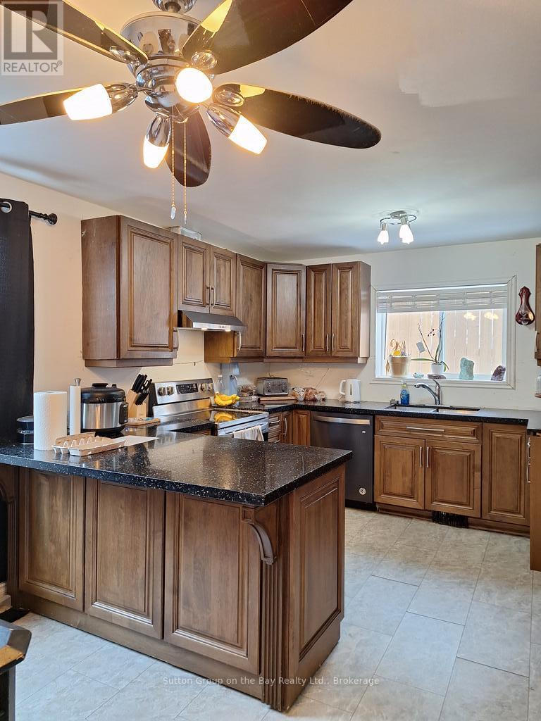 4154 County Road 24 Highway, Clearview, Ontario  L0M 1P0 - Photo 4 - S12713826