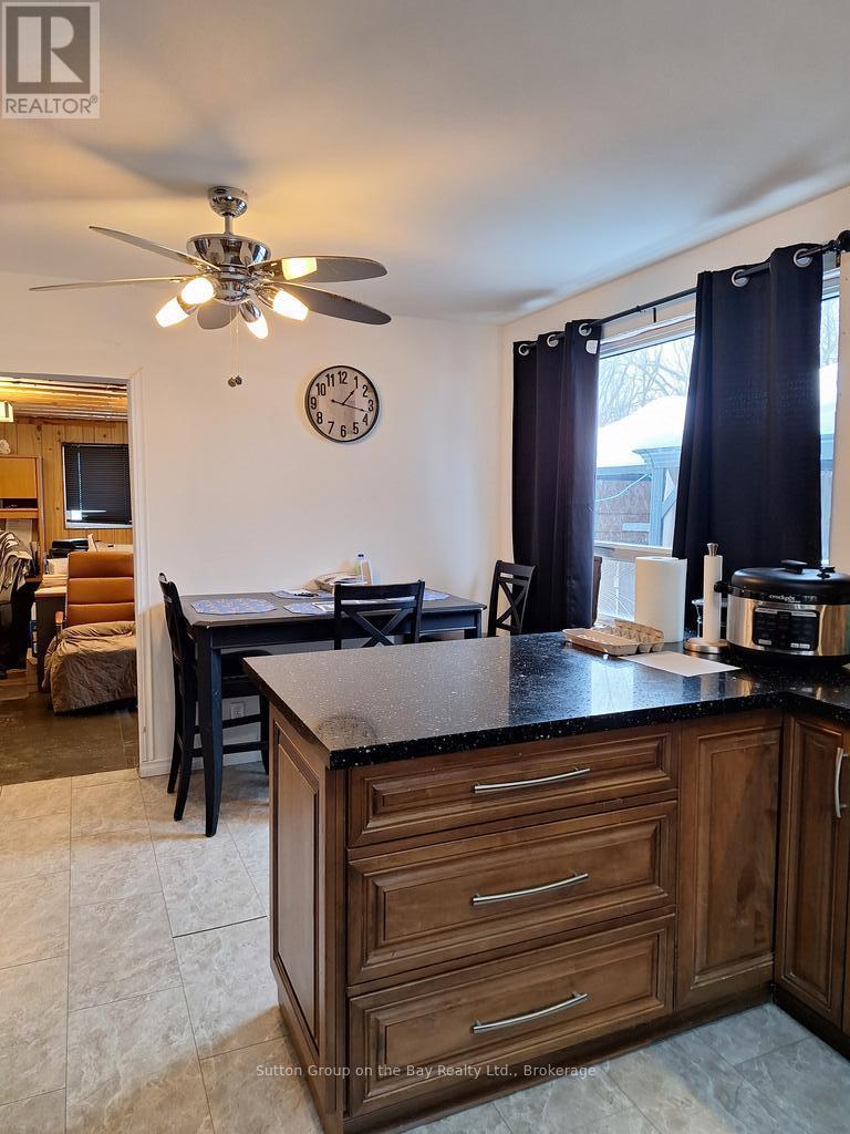 4154 County Road 24 Highway, Clearview, Ontario  L0M 1P0 - Photo 5 - S12713826
