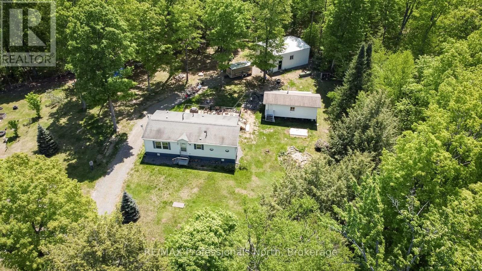 1874 Highway 118 E, Bracebridge, Ontario  P1L 1X1 - Photo 2 - X12922072