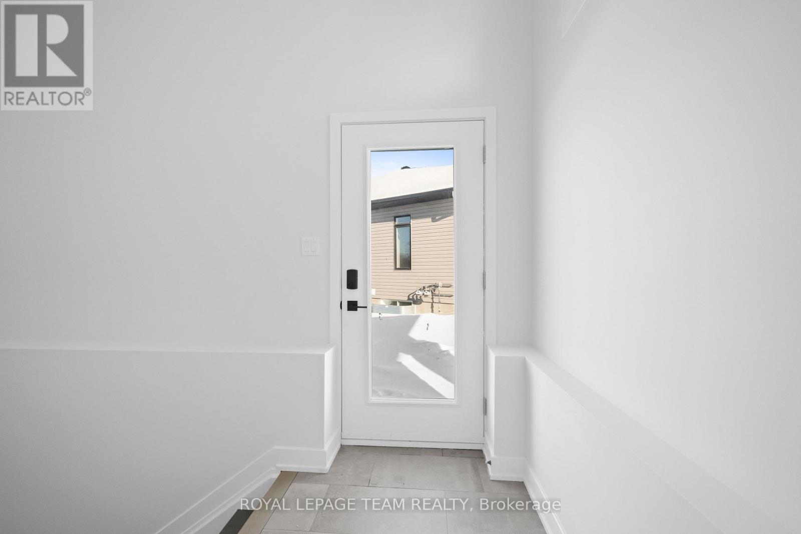 2 - 1102 Moore Street, Brockville, Ontario K6V 0H2 - Photo 3 - X13229870
