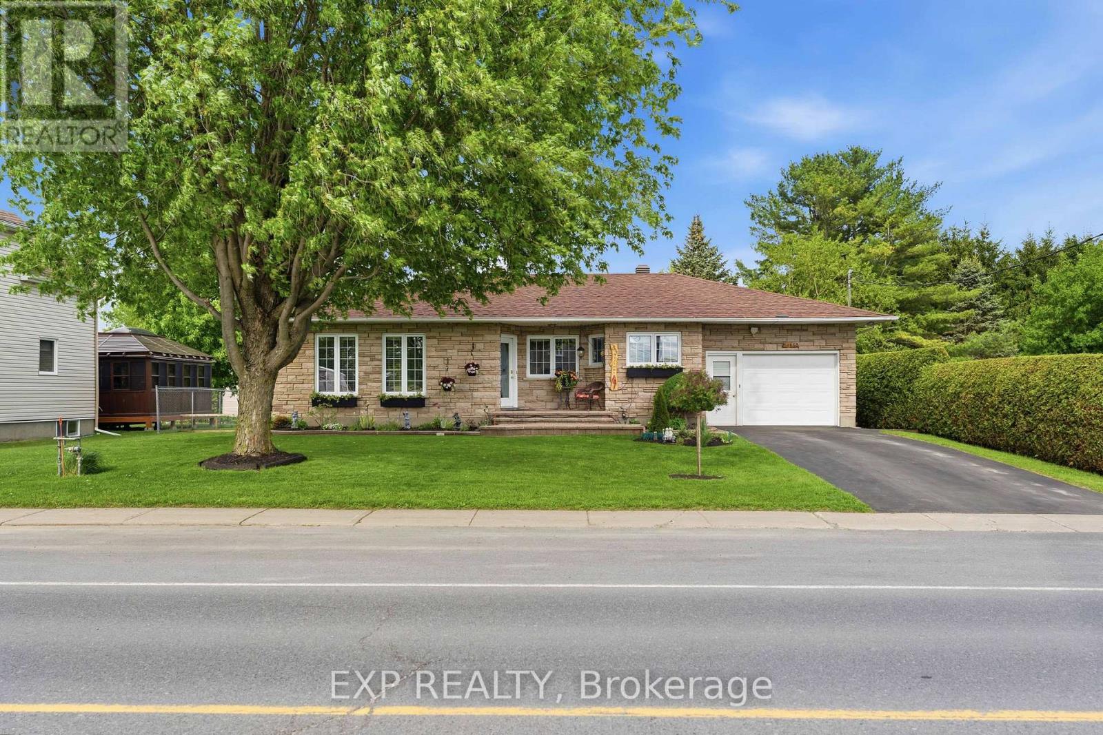 3135 GENDRON ROAD, Clarence-Rockland, Ontario