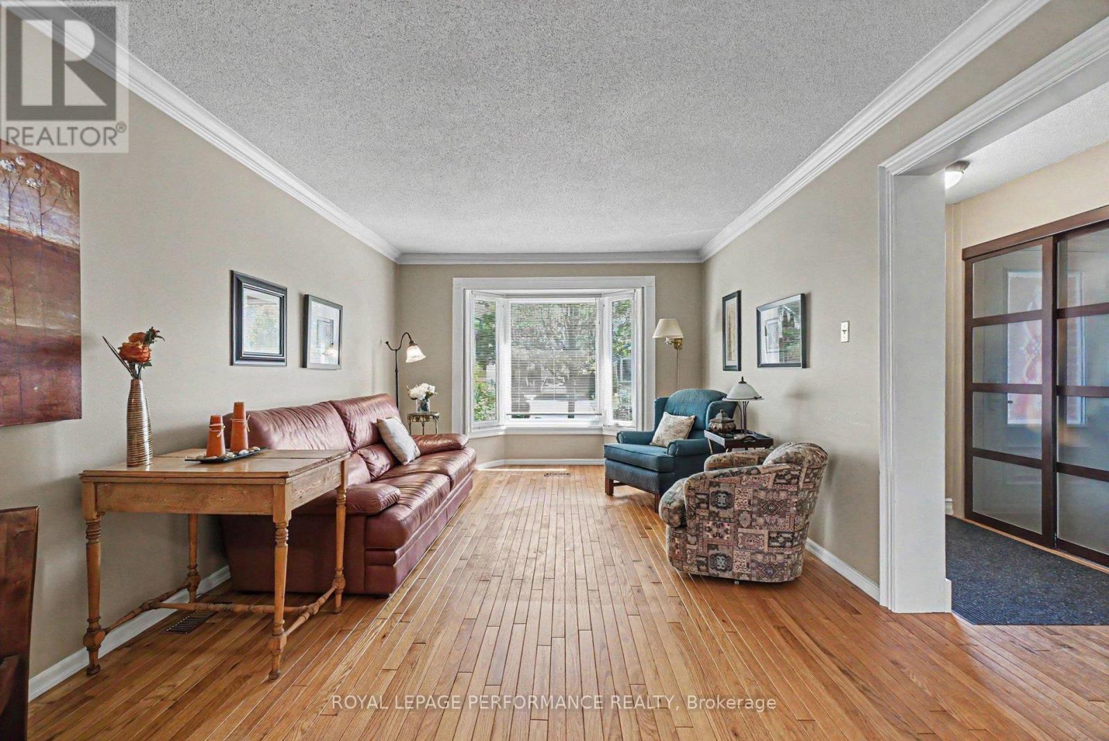 1163 Sauterne Park, Ottawa, Ontario K1C 2H3 - Photo 3 - X13230002