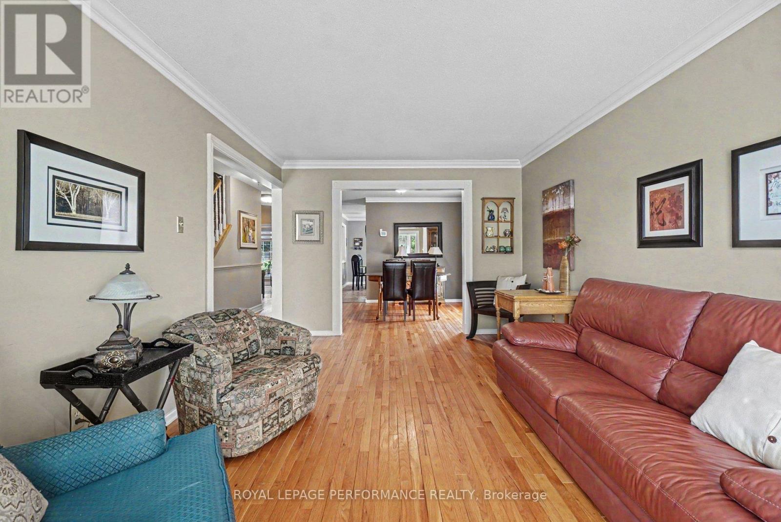 1163 Sauterne Park, Ottawa, Ontario K1C 2H3 - Photo 4 - X13230002