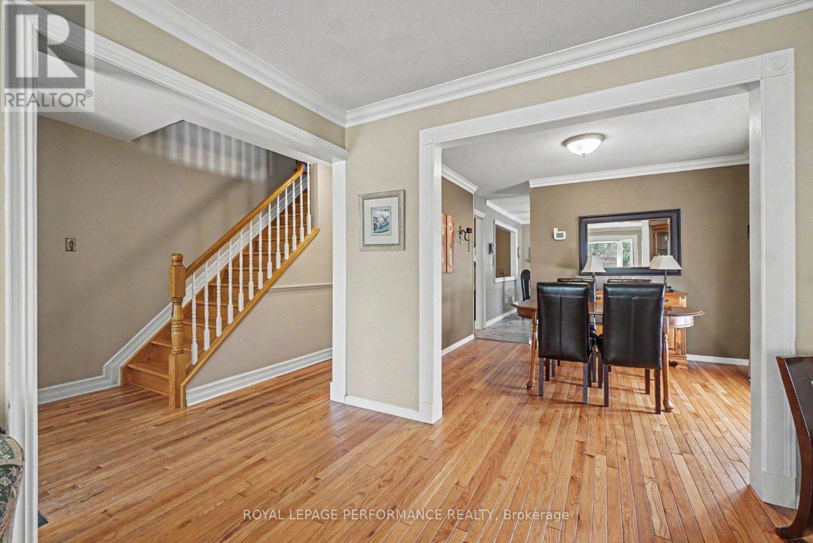 1163 Sauterne Park, Ottawa, Ontario K1C 2H3 - Photo 9 - X13230002