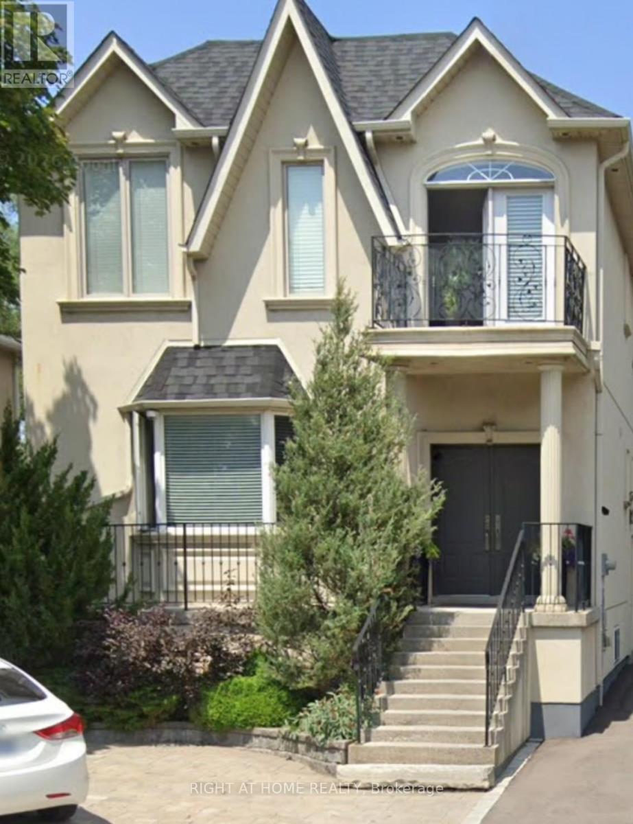 214 Clanton Park Road, Toronto, Ontario  M3H 2G1 - Photo 2 - C12967924