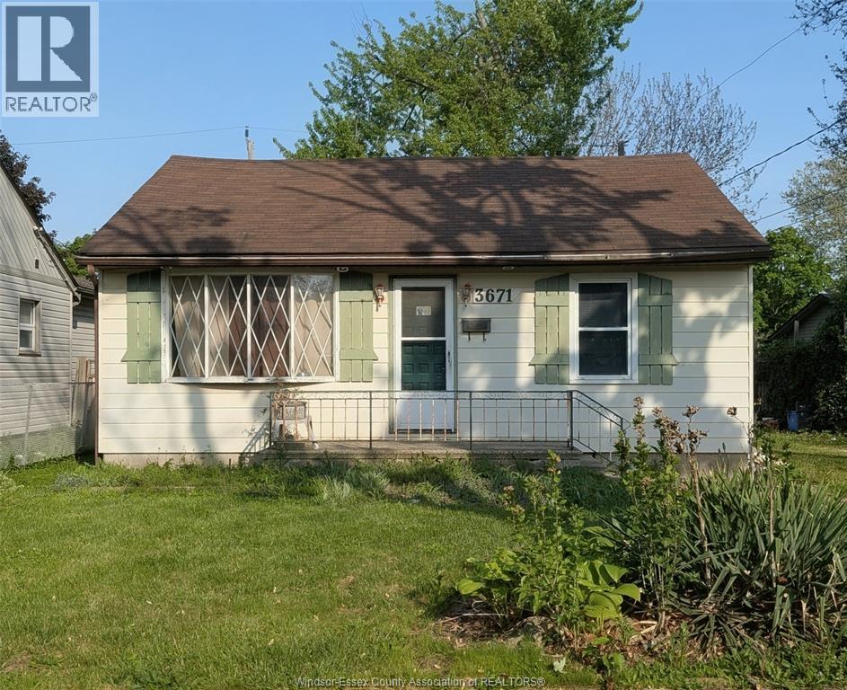 MLS# 26012884: 3671 MULFORD COURT, Windsor, Canada