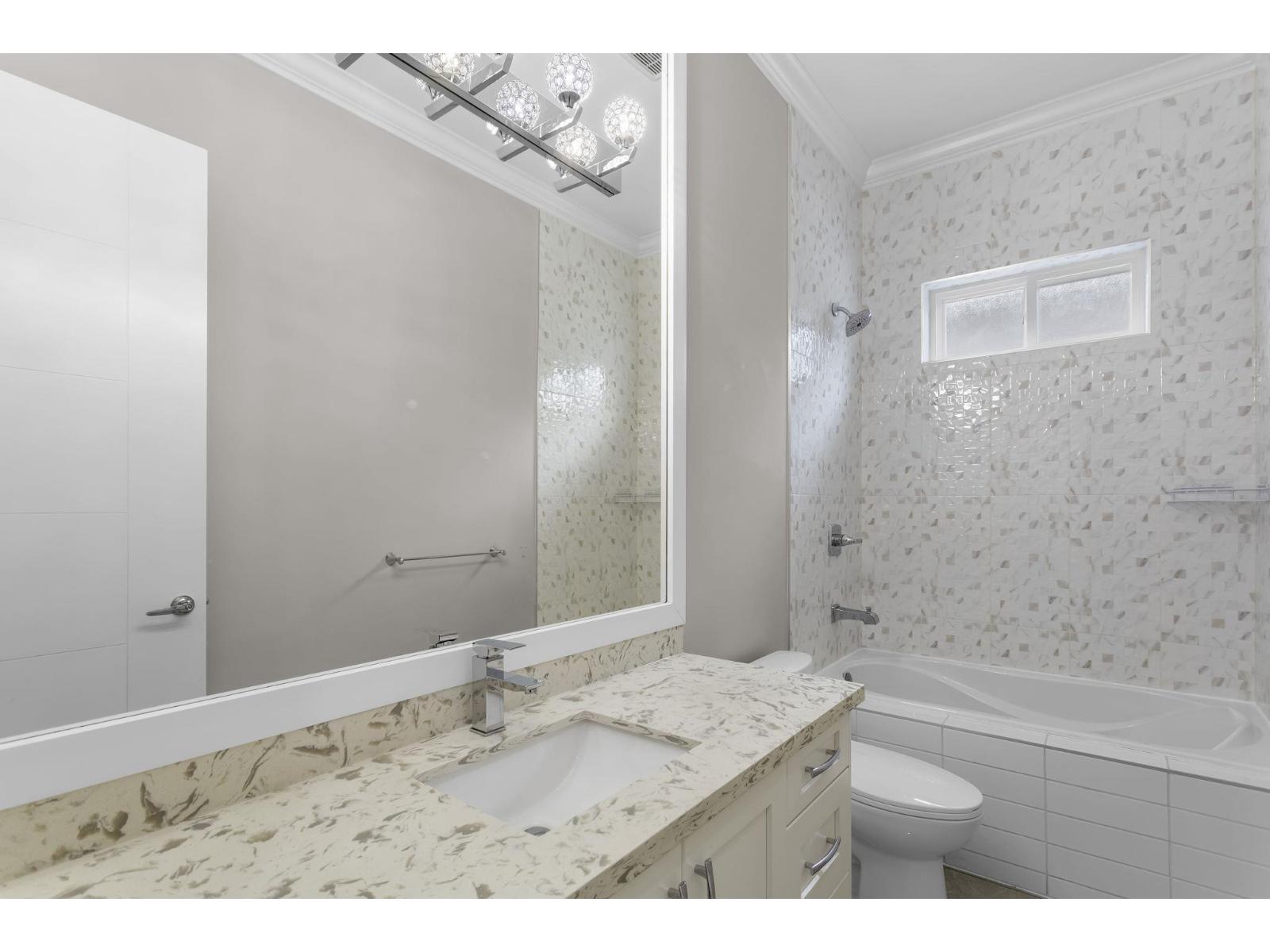 33908 Tooley Place, Mission, British Columbia  V2V 0G5 - Photo 17 - R3130672