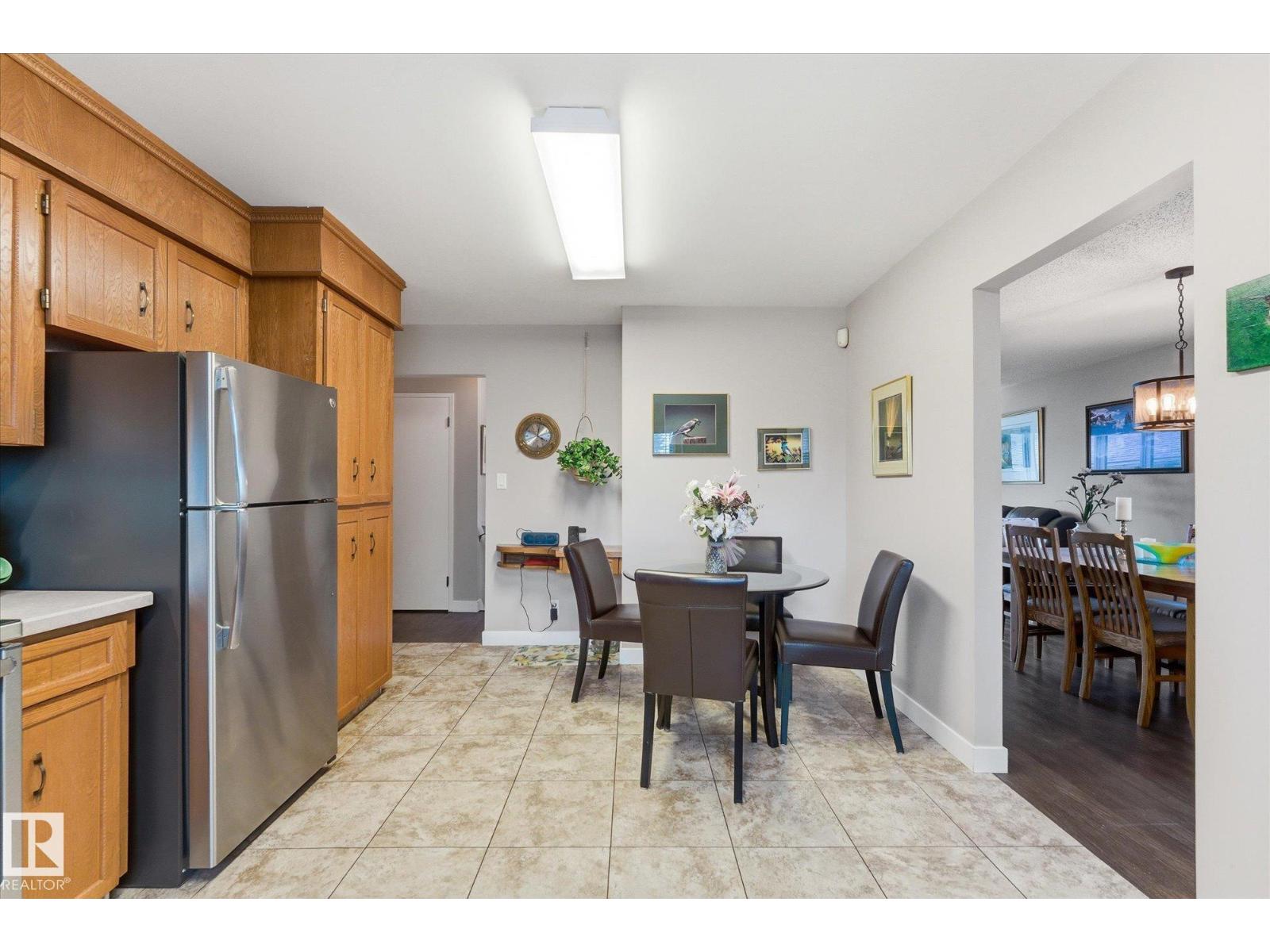 11331 25 Av Nw, Edmonton, Alberta  T6J 5J1 - Photo 13 - E4491303