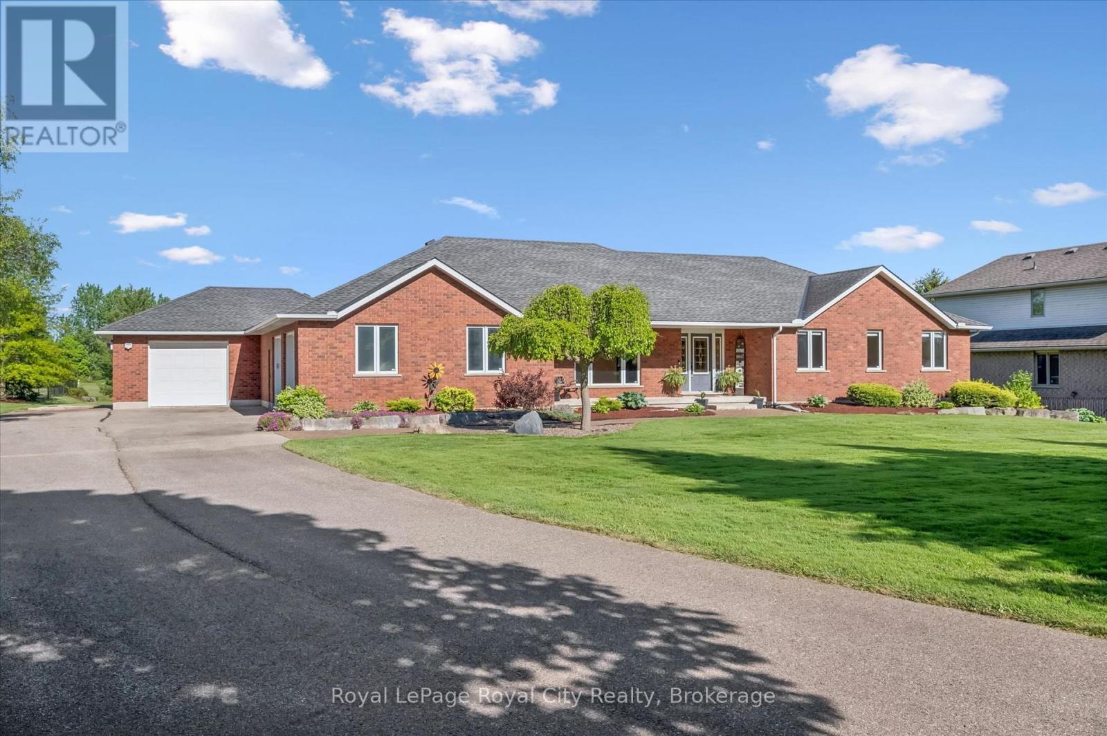 7189 Ariss Valley Road, Guelph/eramosa, Ontario  N0B 1B0 - Photo 1 - X13229898