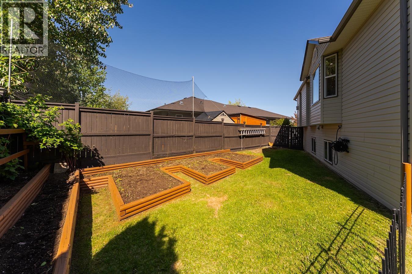 6963 Westgate Place, Prince George, British Columbia  V2N 5R3 - Photo 34 - R3131093