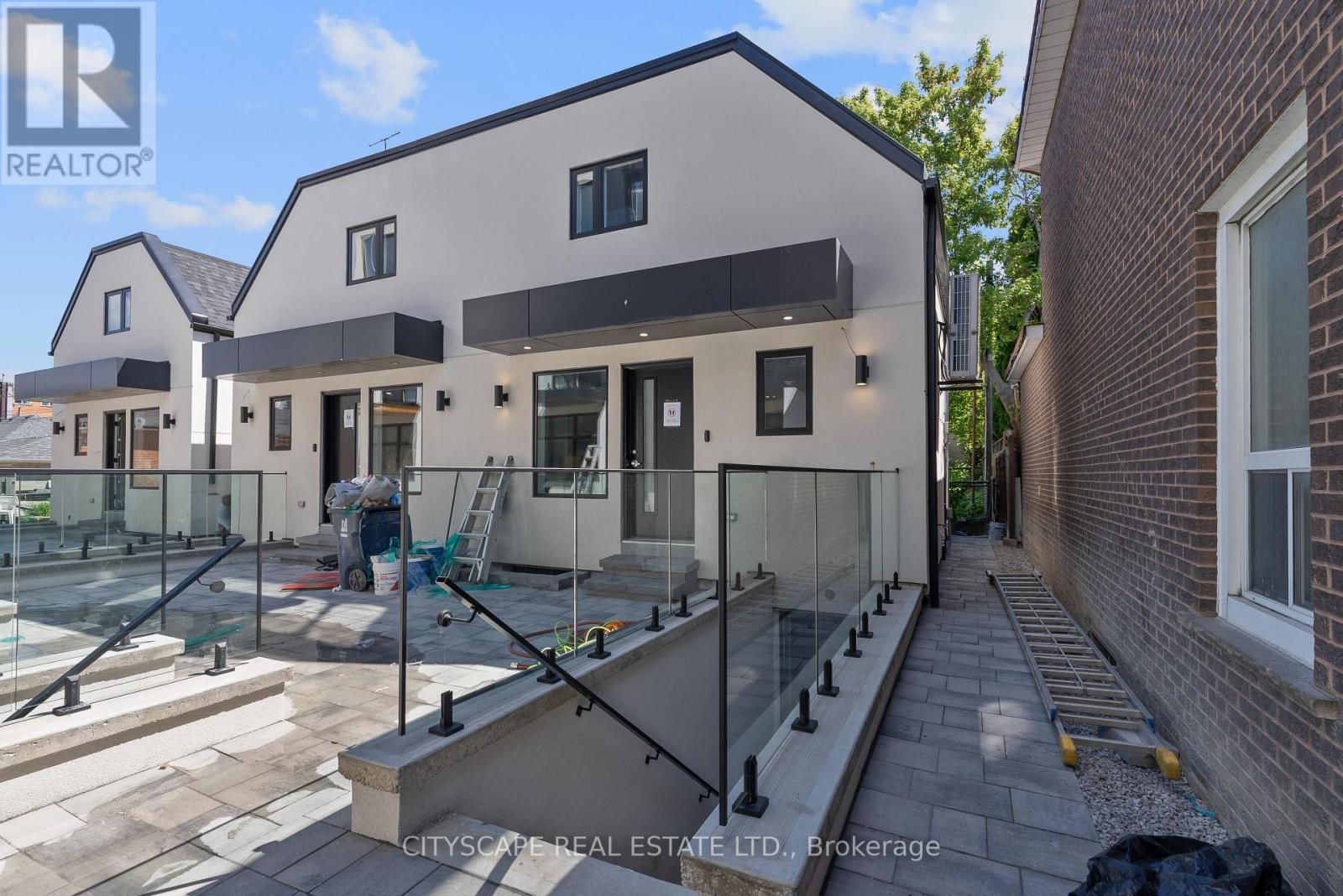 5 Gdn Ste - 591 Oakwood Avenue, Toronto, Ontario  M6E 2X8 - Photo 13 - C13218090
