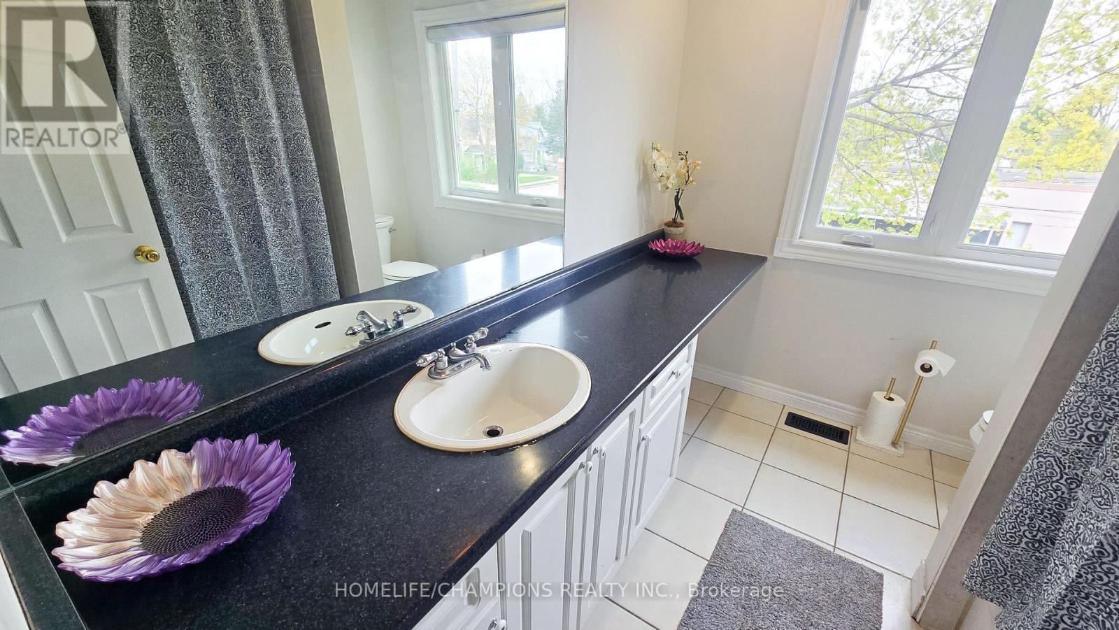 25 Archibald Street, Brampton, Ontario  L6X 1M1 - Photo 14 - W13228794
