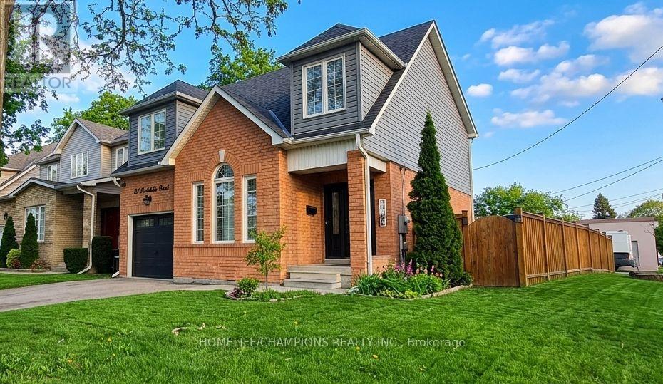 25 ARCHIBALD STREET, Brampton, Ontario