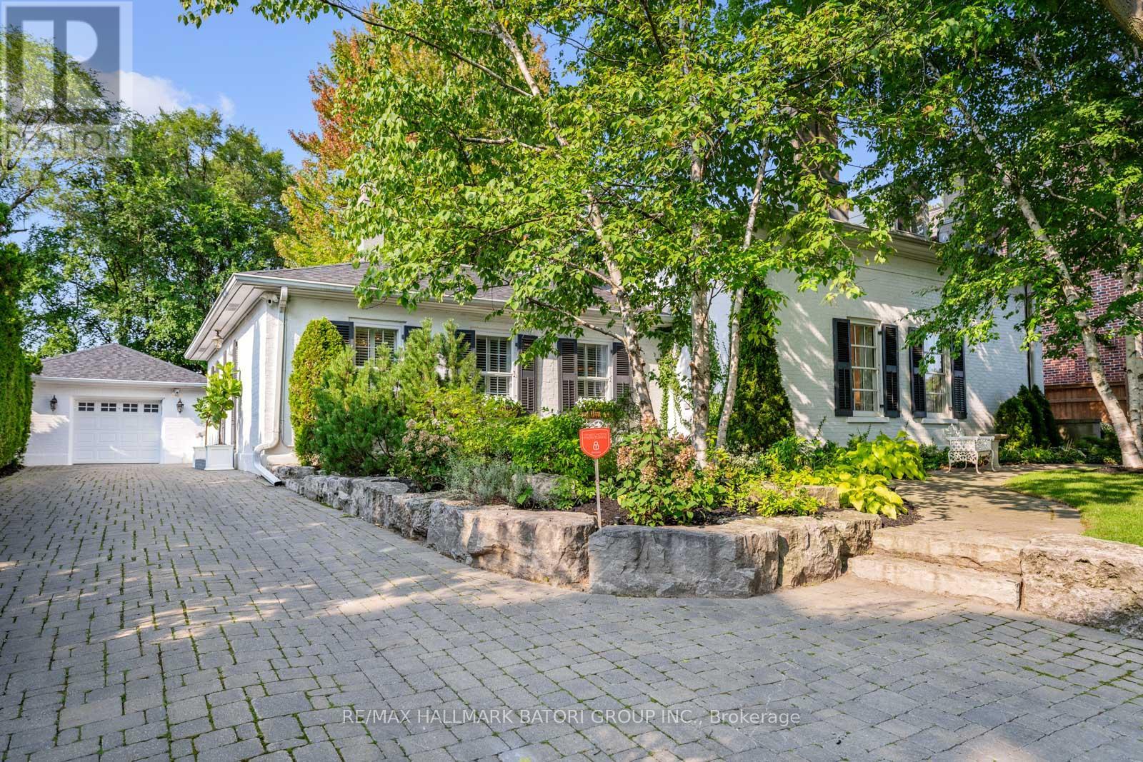 171 Old Forest Hill Road, Toronto, Ontario  M6C 2G7 - Photo 48 - C13229800
