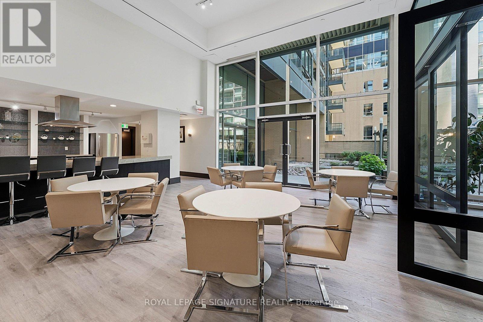 1417 - 438 King Street W, Toronto, Ontario  M5V 3T9 - Photo 31 - C13229904