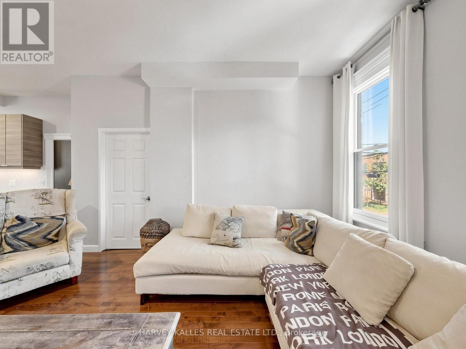 2 - 134 Seaton Street, Toronto, Ontario  M5A 2T3 - Photo 11 - C13230030