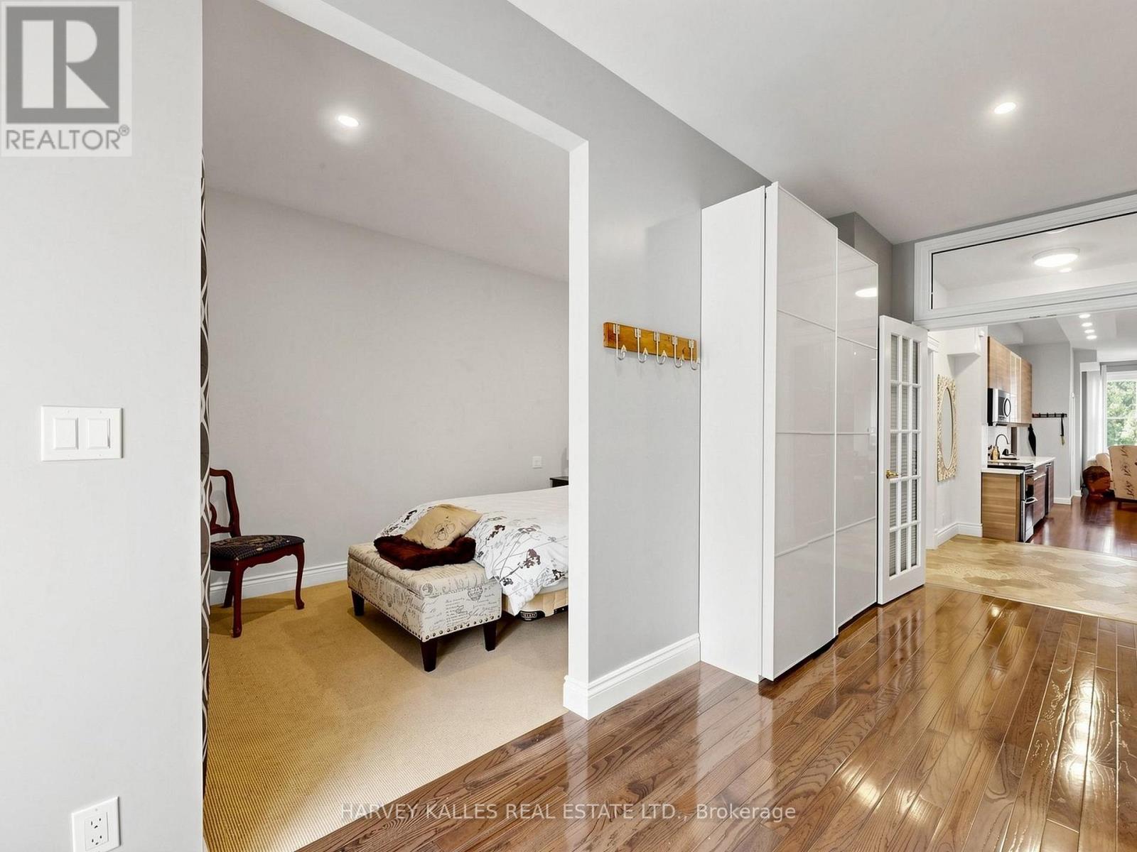 2 - 134 Seaton Street, Toronto, Ontario  M5A 2T3 - Photo 29 - C13230030
