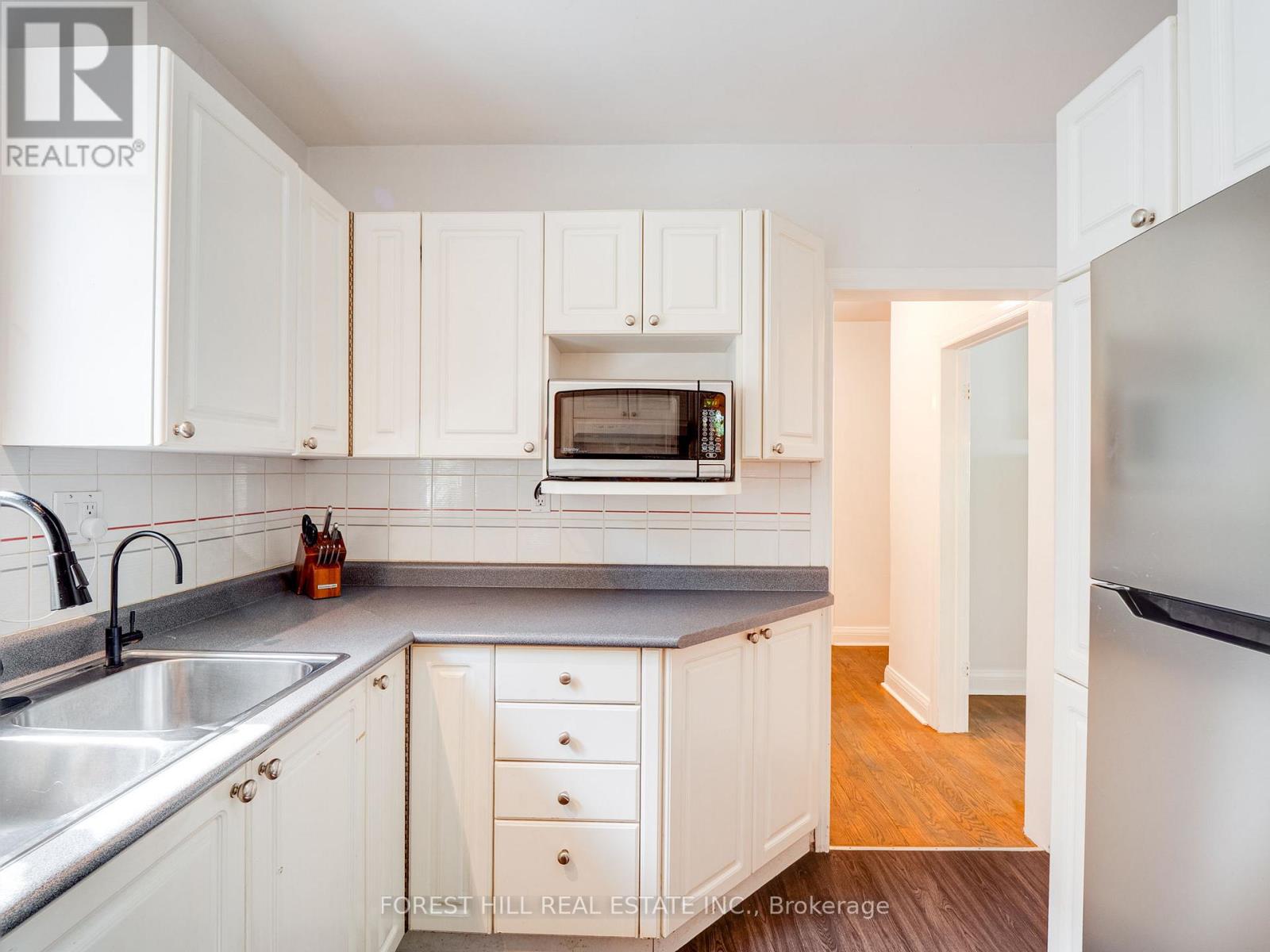 236 Cameron Avenue, Toronto, Ontario  M2N 1E7 - Photo 12 - C13230032