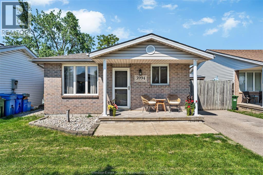 3994 ACORN CRESCENT, Windsor, Ontario