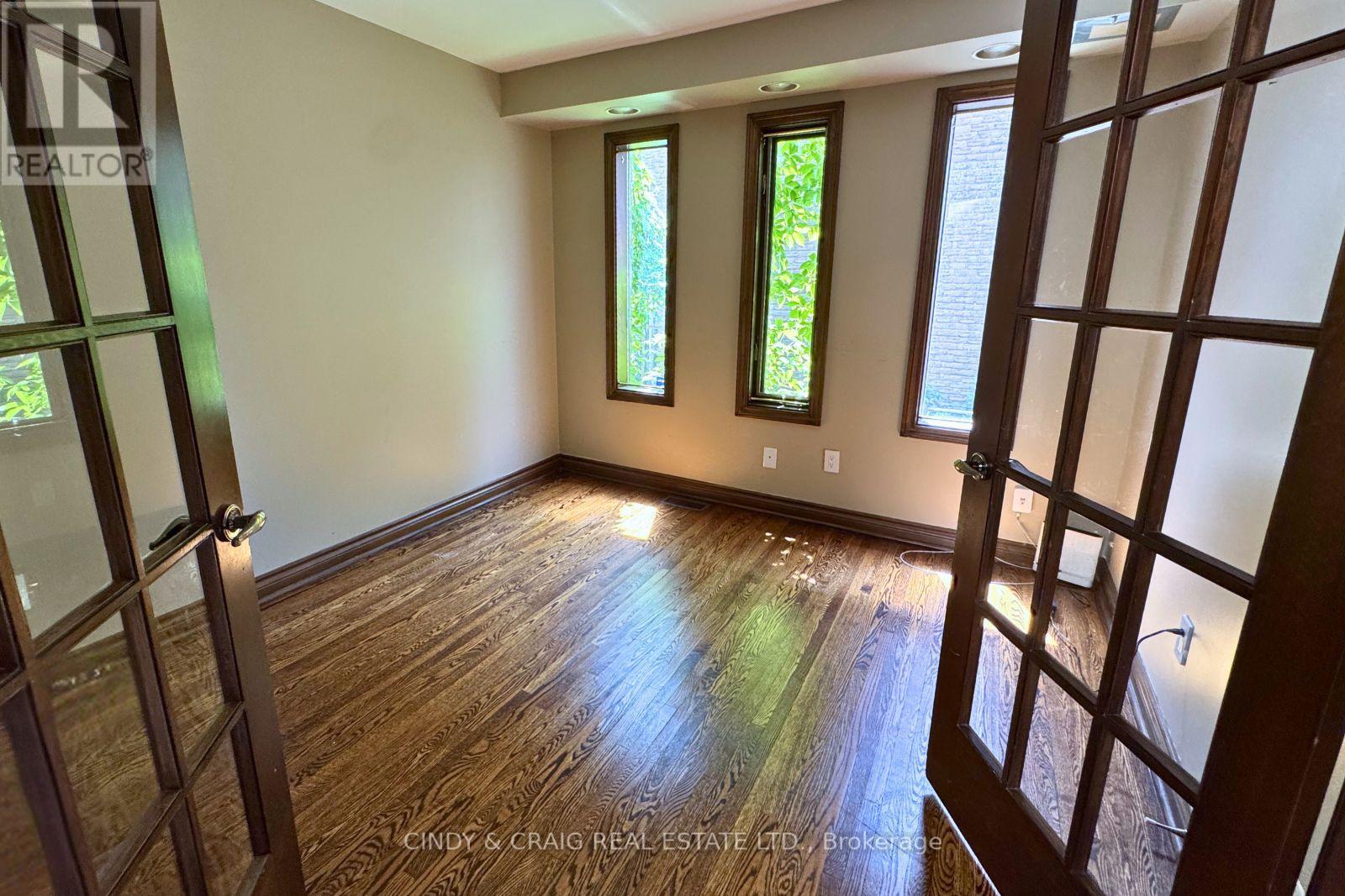 1426 Highbush Trail, Pickering, Ontario  L1V 1N5 - Photo 5 - E13229718