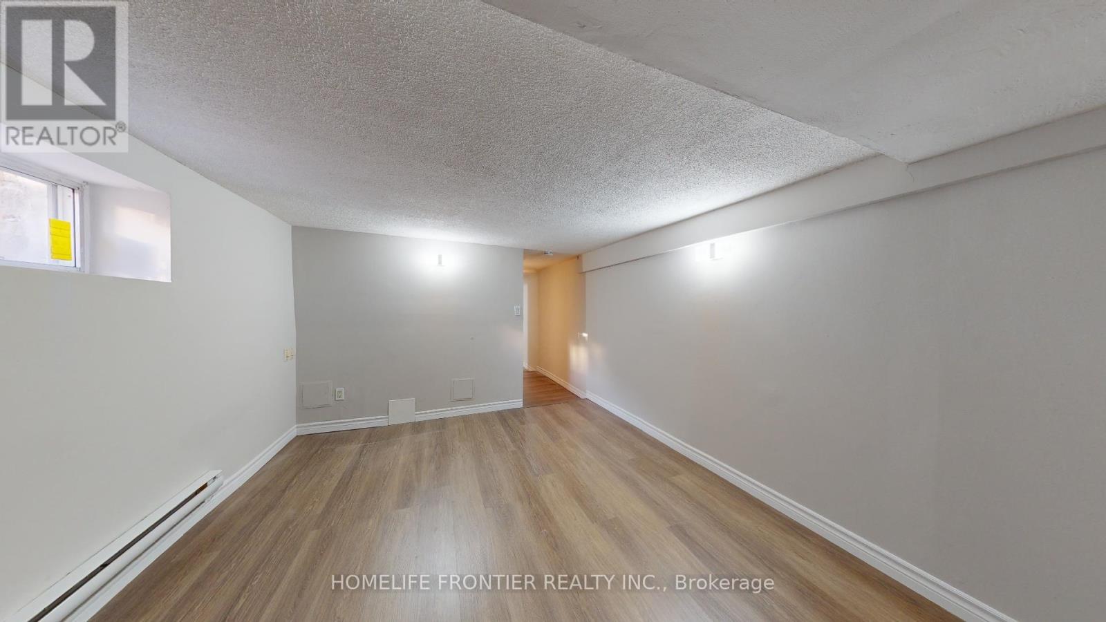 3 - 79 Redwood Avenue, Toronto, Ontario  M4L 2S5 - Photo 10 - E13229730