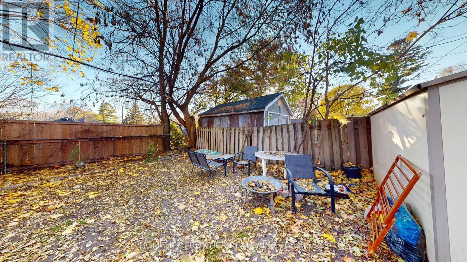 3 - 79 Redwood Avenue, Toronto, Ontario  M4L 2S5 - Photo 14 - E13229730