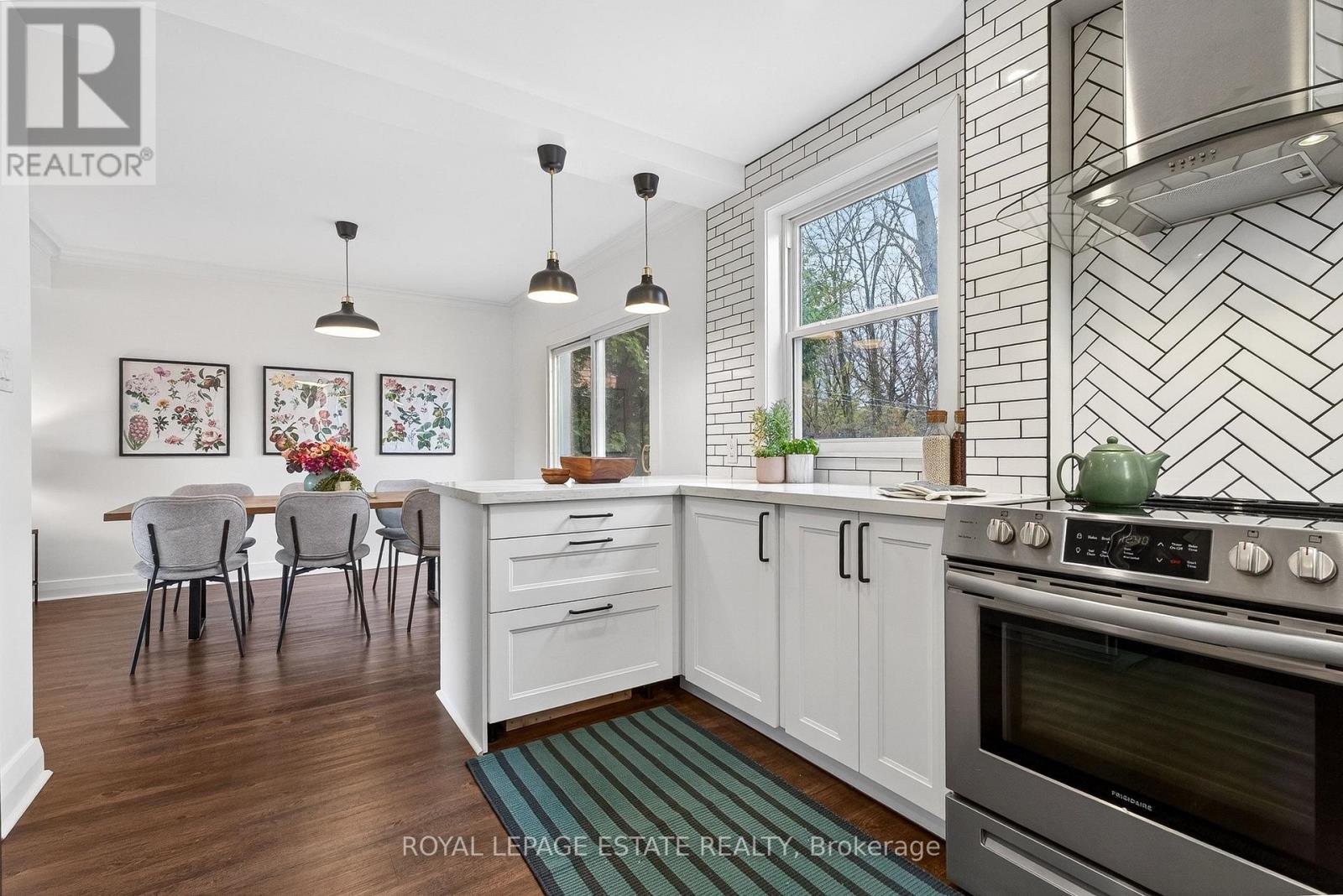 87 Midland Avenue, Toronto, Ontario  M1N 3Z8 - Photo 6 - E13229894