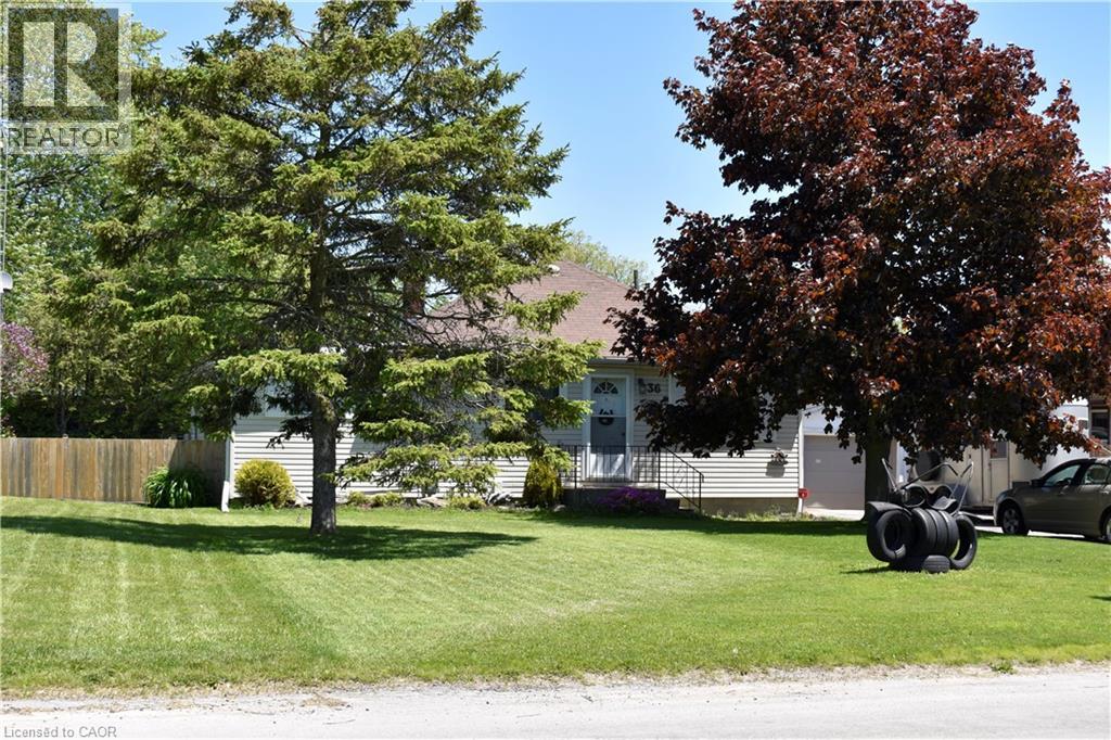 36 WOODHOUSE Avenue, Port Dover, Ontario
