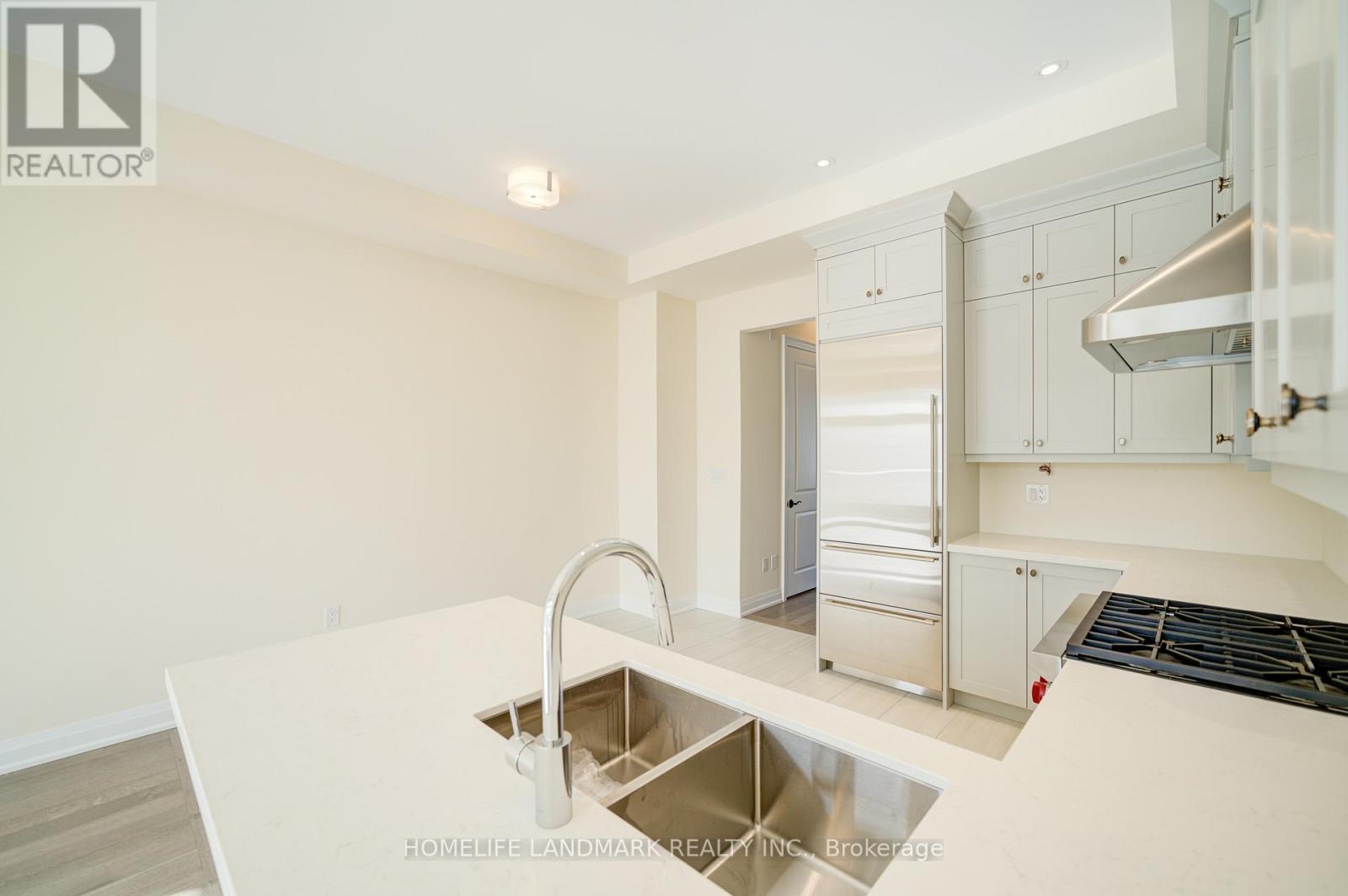 4285 Major Mackenzie Drive E, Markham, Ontario  L6C 3L5 - Photo 14 - N13229838