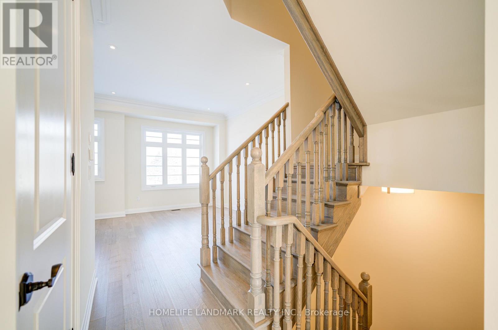 4285 Major Mackenzie Drive E, Markham, Ontario  L6C 3L5 - Photo 6 - N13229838