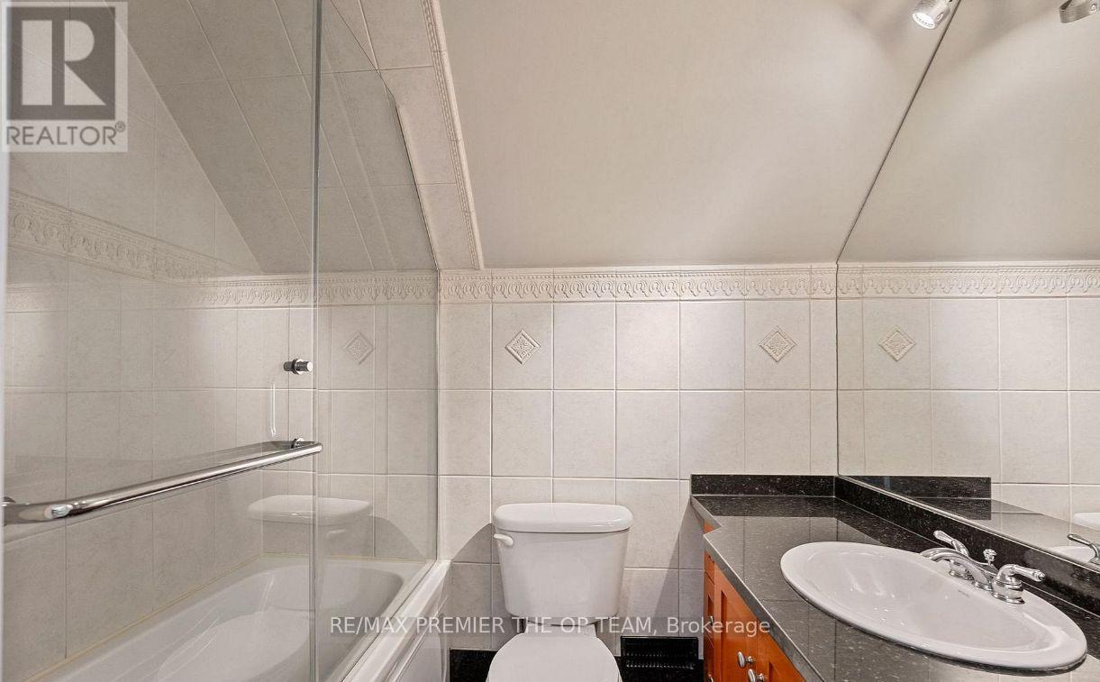Loft - 58 Calera Crescent, Vaughan, Ontario  L4H 1V9 - Photo 6 - N13230004