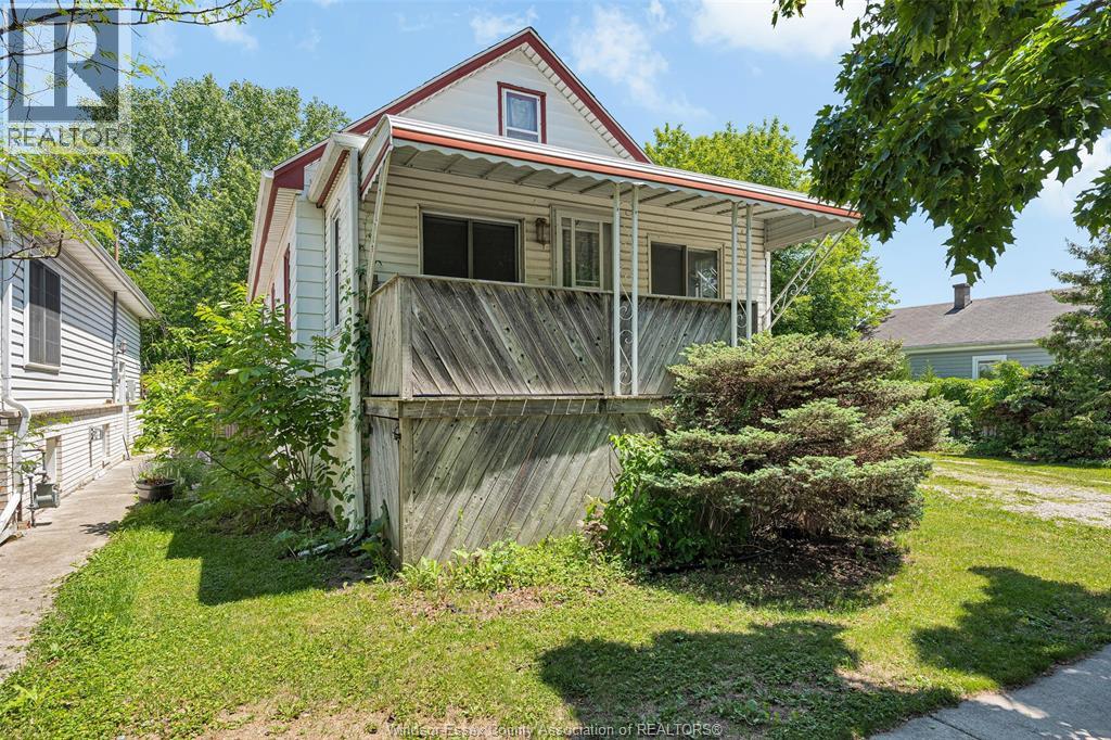 1522 Ford, Windsor, Ontario  N8T 2C8 - Photo 3 - 26012860
