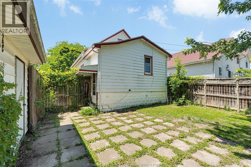 1522 Ford, Windsor, Ontario  N8T 2C8 - Photo 6 - 26012860